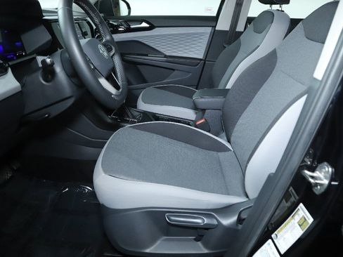 Used 2024 Volkswagen Taos S image 18