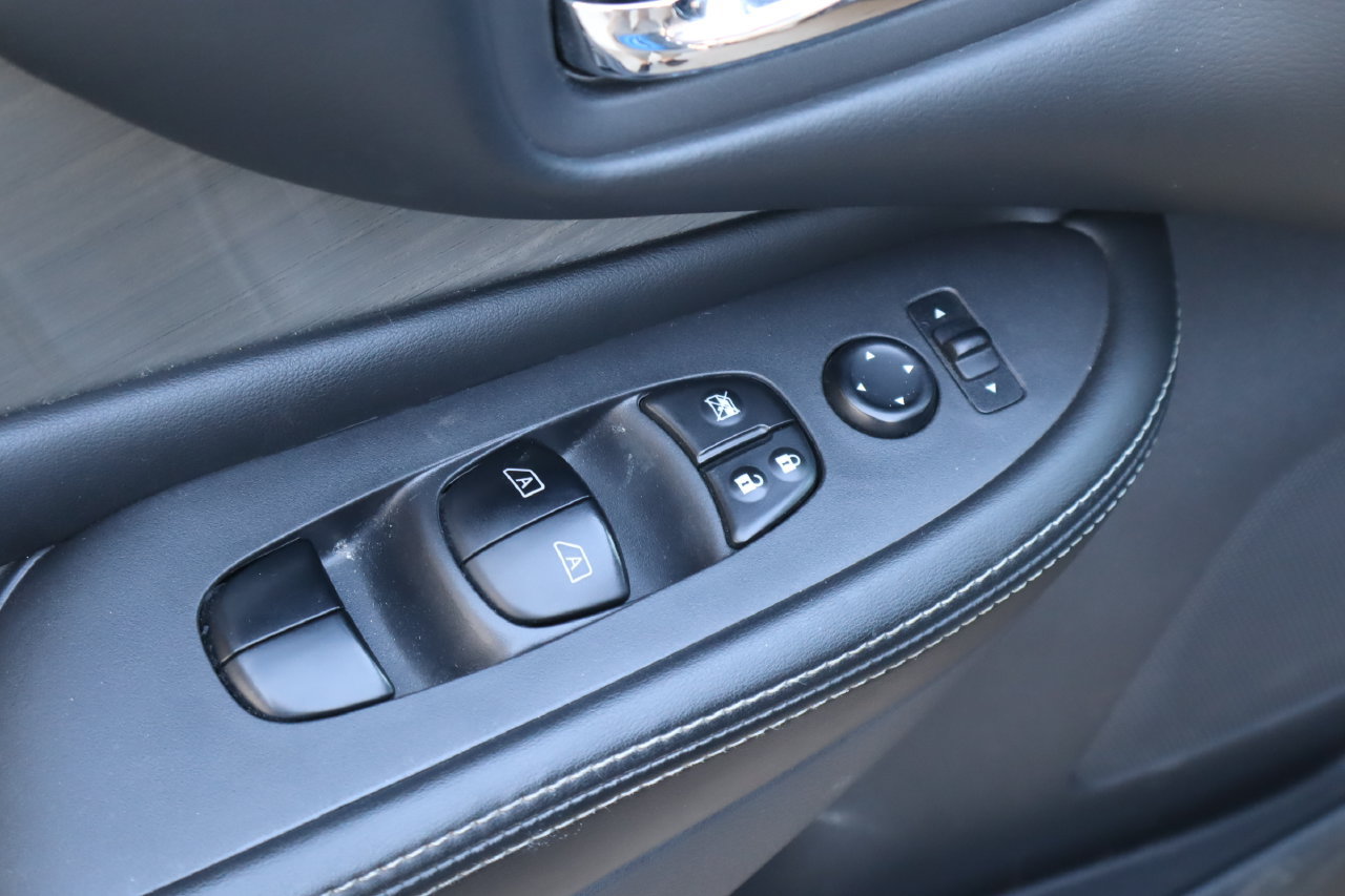 Used 2018 Nissan Murano S w/ Cargo Package FWD image 20
