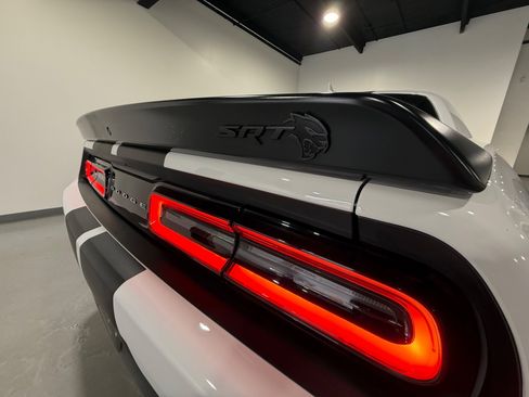Used 2023 Dodge Challenger SRT Hellcat RWD image 21