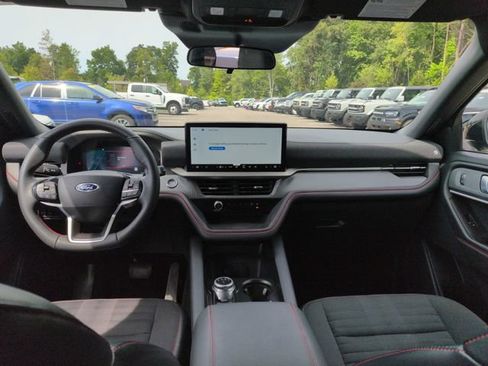 Certified 2026 Ford Explorer ST-Line AWD/4WD image 29