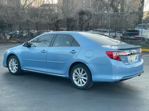 Used 2013 Toyota Camry XLE image 8