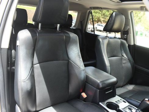 Certified 2024 Toyota 4Runner Limited AWD/4WD image 27