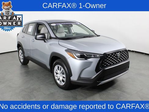 Used 2024 Toyota Corolla Cross L FWD image 4