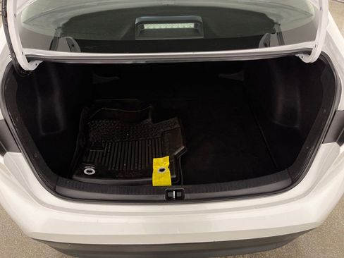 Certified 2024 Toyota Corolla LE image 10