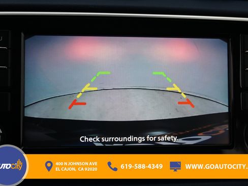 Used 2023 Nissan Versa SV image 11