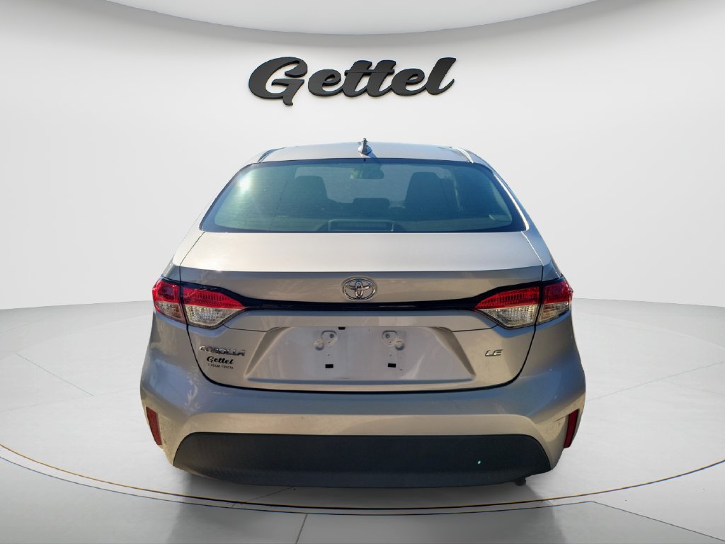 Used 2023 Toyota Corolla LE FWD image 5
