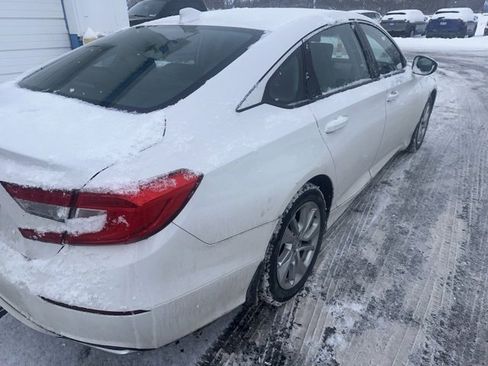 Used 2018 Honda Accord LX image 7