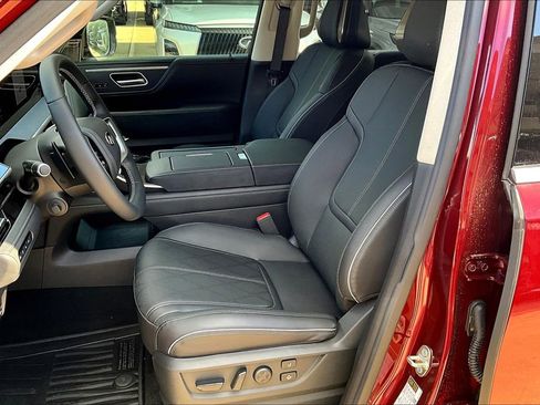 New 2025 INFINITI QX80 Sensory w/ Exterior Package image 24