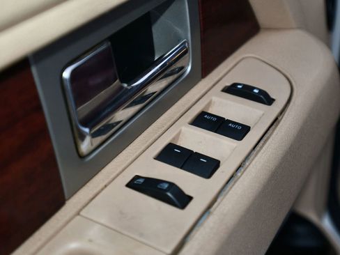 Used 2013 Ford F150 King Ranch image 22