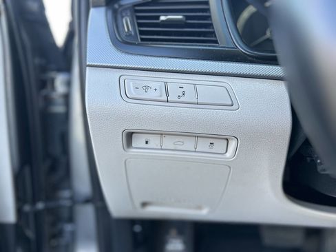 Used 2019 Hyundai Sonata SEL image 11