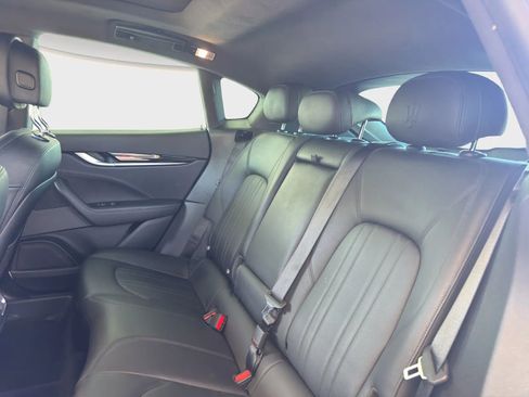 Used 2020 Maserati Levante S image 19