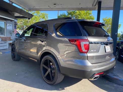 Used 2017 Ford Explorer Sport w/ Equipment Group 401A AWD/4WD image 38