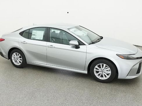 New 2026 Toyota Camry LE image 27