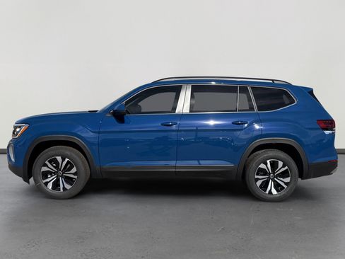 New 2026 Volkswagen Atlas SE image 3