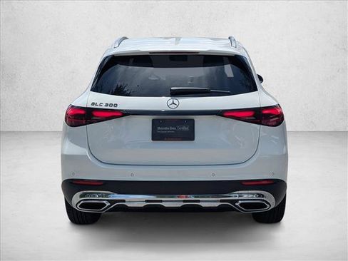 Certified 2026 Mercedes-Benz GLC 300 image 7