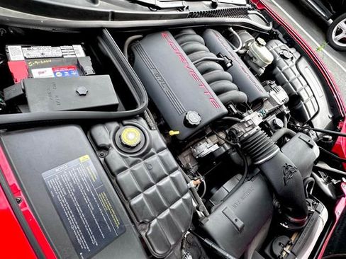 Used 2004 Chevrolet Corvette Convertible w/ Preferred Equipment Group image 15