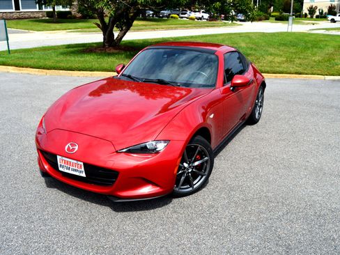 Used 2017 MAZDA MX-5 Miata RF Grand Touring image 20