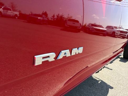 New 2026 RAM 4500 4x4 Crew Cab DRW w/ Laramie Trim Package image 9