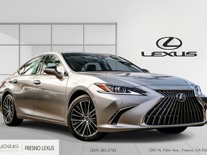 New 2025 Lexus ES 300h w/ Premium Package