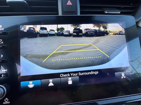Used 2022 Honda Insight Touring image 25