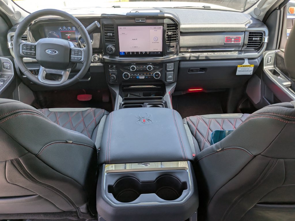 New 2026 Ford F250 Lariat w/ Black Appearance Package AWD/4WD image 18