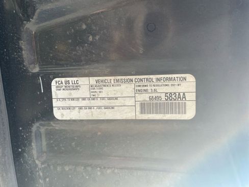 Used 2021 Jeep Grand Cherokee L Laredo image 33