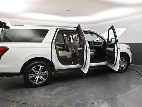 Used 2024 Ford Expedition Max Limited RWD image 27