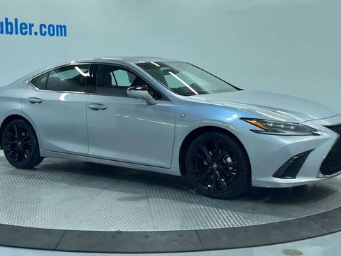 Used 2023 Lexus ES 350 F Sport w/ Accessory Package (Z2) image 2