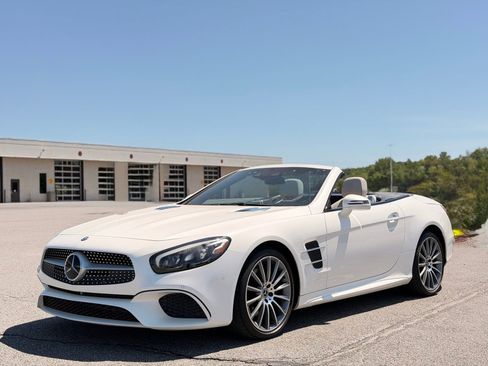 Used 2017 Mercedes-Benz SL 450 image 9