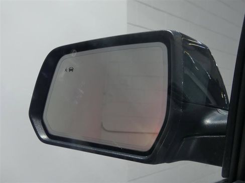 Used 2020 GMC Acadia Denali image 13