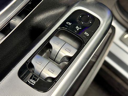 Used 2024 Mercedes-Benz EQE 350+ 4MATIC Sedan image 21