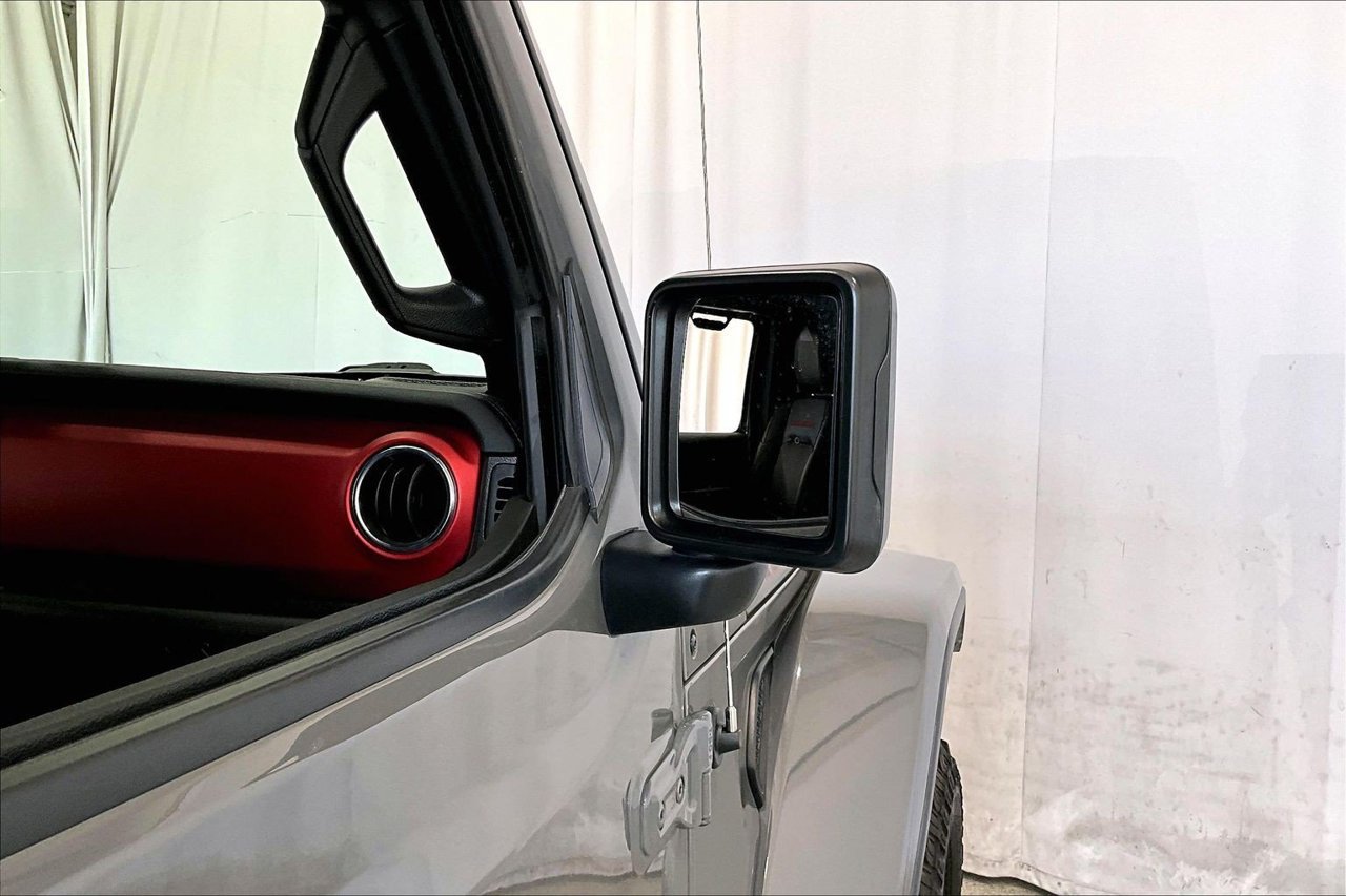 Used 2020 Jeep Wrangler Rubicon AWD/4WD image 11