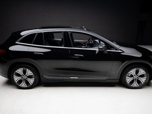 Used 2023 Mercedes-Benz EQE 350+ 4MATIC SUV image 35