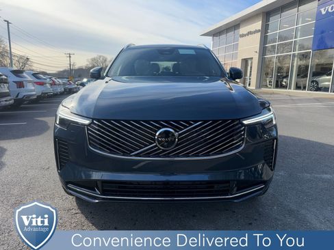 New 2026 Volvo XC90 B6 Plus w/ Protection Package Premier AWD/4WD image 3