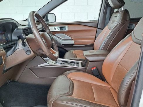 Used 2022 Ford Explorer King Ranch w/ Premium Technology Package AWD/4WD image 24