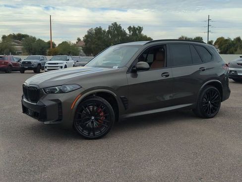 New 2026 BMW X5 xDrive40i w/ M Sport Package image 2