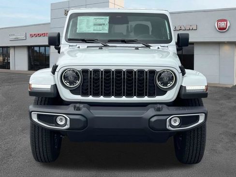 New 2026 Jeep Gladiator Sport AWD/4WD image 2