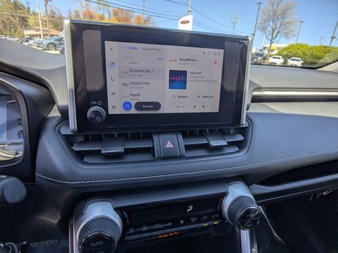 Used 2025 Toyota RAV4 LE image 13