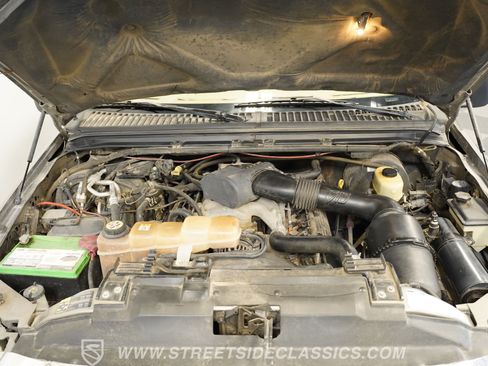 Used 2002 Ford Excursion Limited RWD image 4