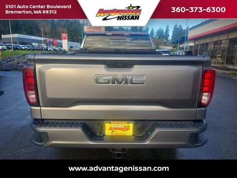 Used 2021 GMC Sierra 1500 SLE w/ Preferred Package image 4