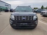 Used 2017 Ford Explorer XLT w/ Equipment Group 202A image 3