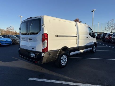New 2024 Ford E-Transit Low Roof image 8