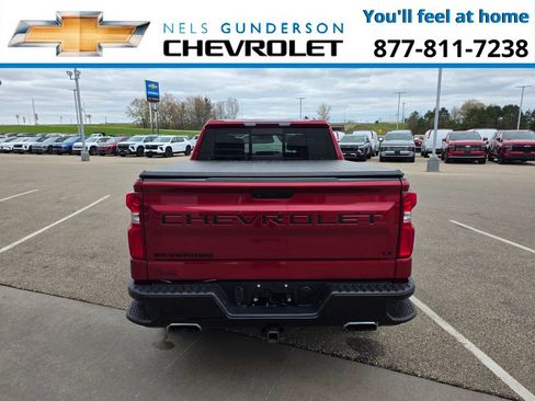 Used 2021 Chevrolet Silverado 1500 LT Trail Boss w/ Convenience Package II AWD/4WD image 6