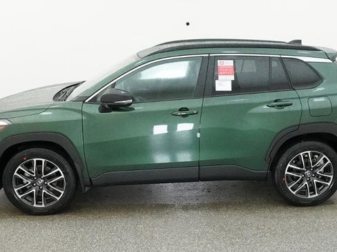 New 2026 Toyota Corolla Cross XLE image 18