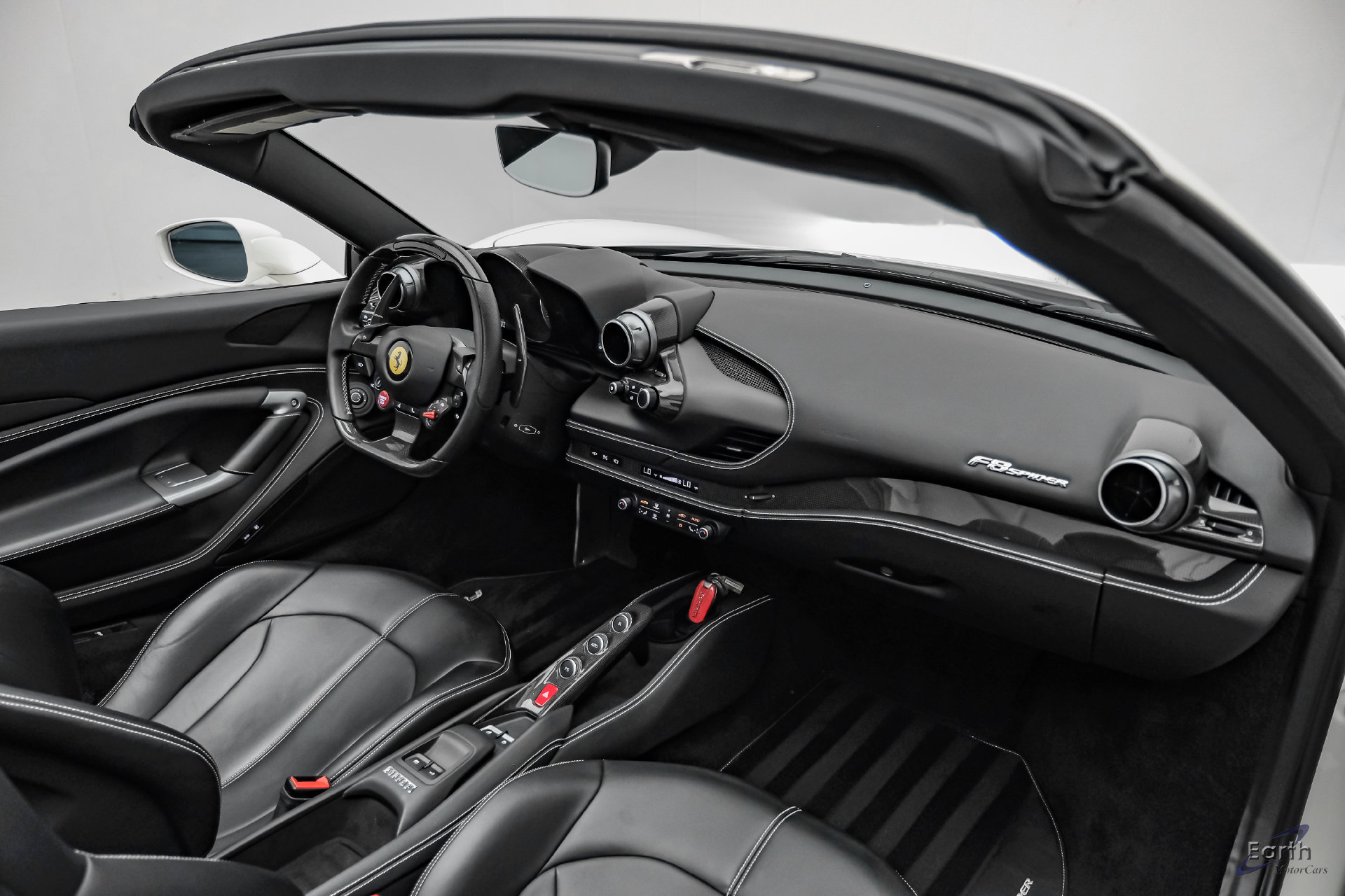Used 2022 Ferrari F8 Tributo RWD image 59