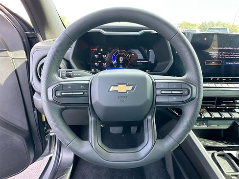 New 2026 Chevrolet Colorado W/T image 7