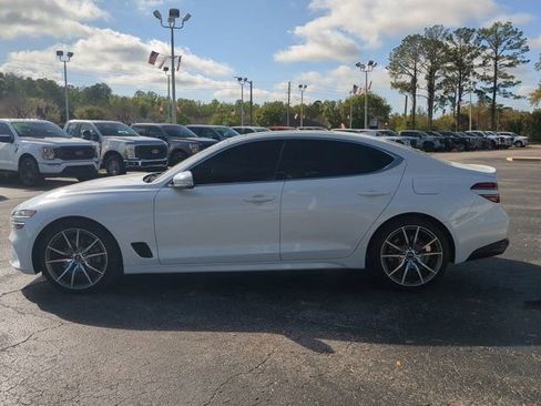 Used 2022 Genesis G70 2.0T w/ Prestige Package image 7