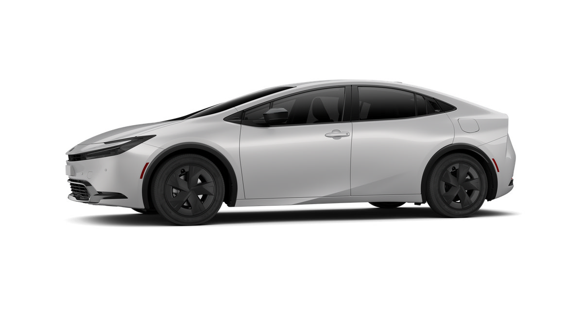New 2027 Toyota Prius LE FWD image 3
