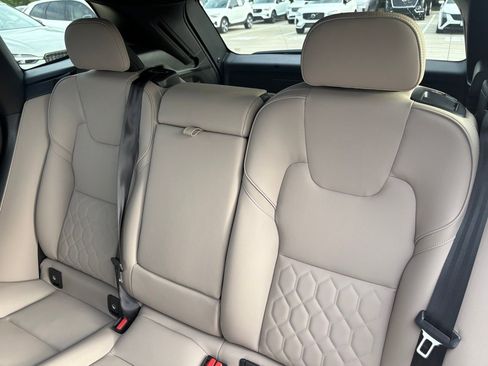 New 2026 Volvo XC60 B5 Plus w/ Protection Package Premier image 23