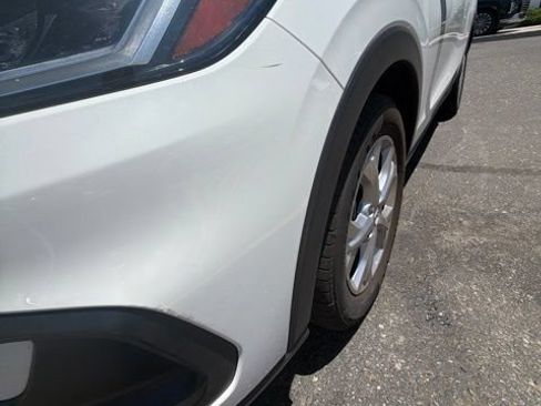 Used 2024 Honda HR-V LX image 3